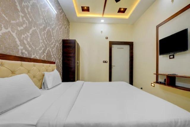 Hotel Sun Palace Udaipur Dış mekan fotoğraf